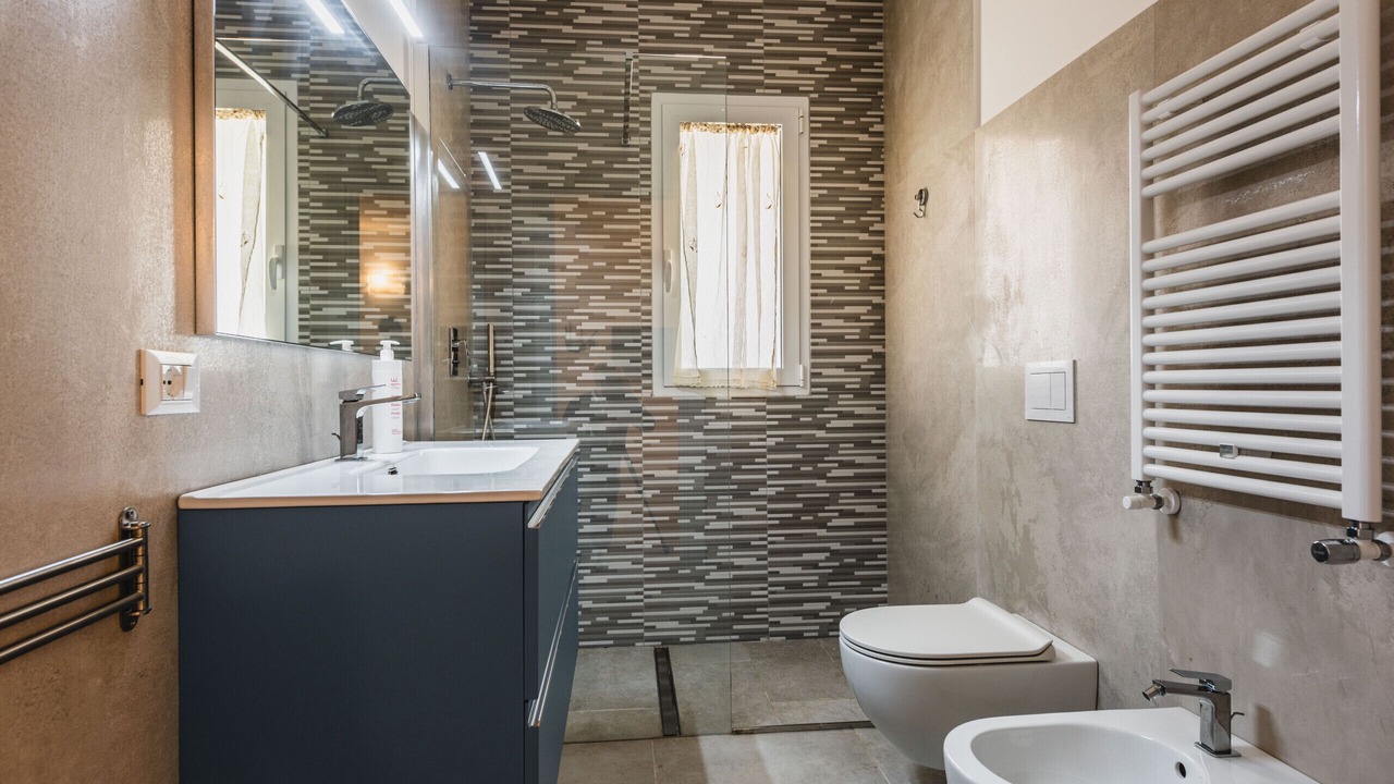 Photo of Bathroom in Brucoli