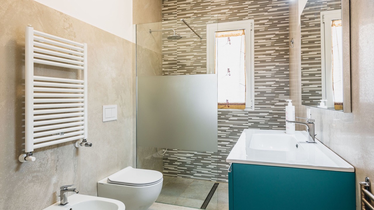 Photo of Bathroom in Brucoli
