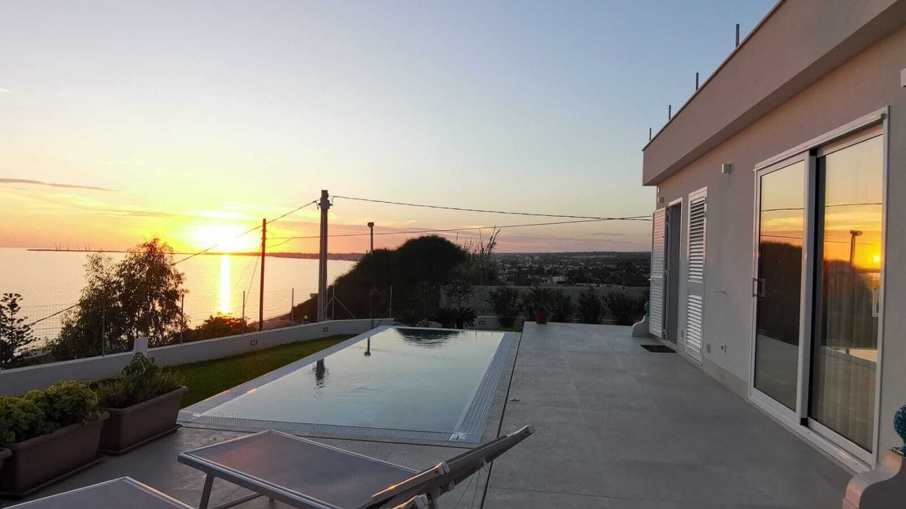 Photo of Patio Balcony in Sicily South Coast