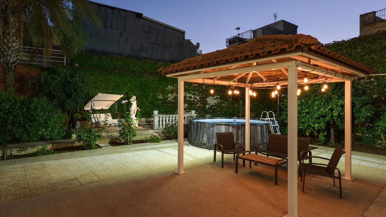 Photo of Outdoor in Floridia