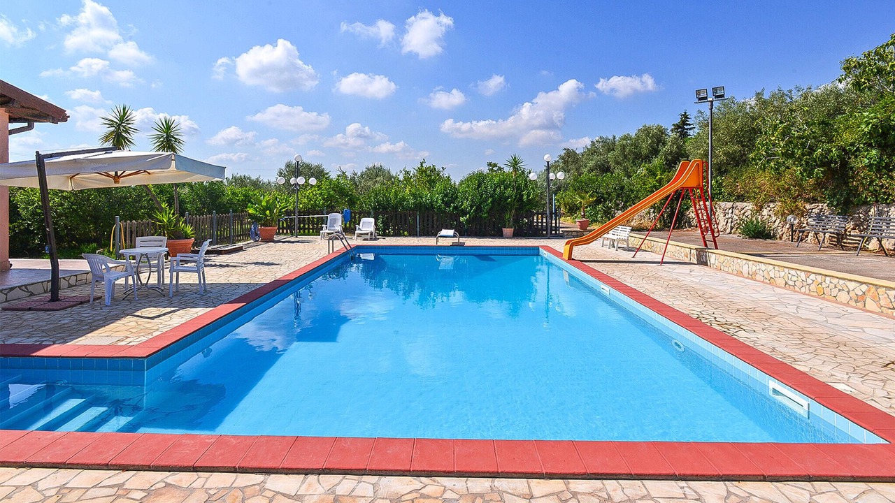 Photo of Outdoor in Solarino