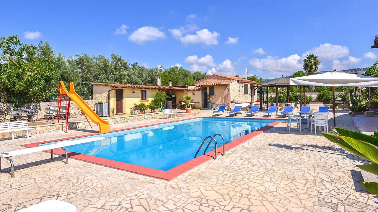 Photo of Outdoor in Solarino