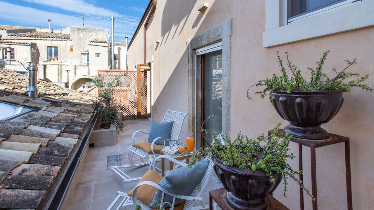 Photo of Patio Balcony in Noto Historic Centre