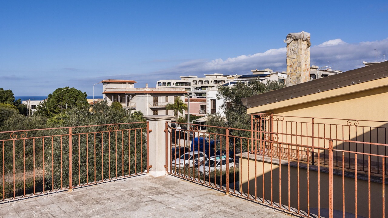 Photo of Outdoor in Tiche