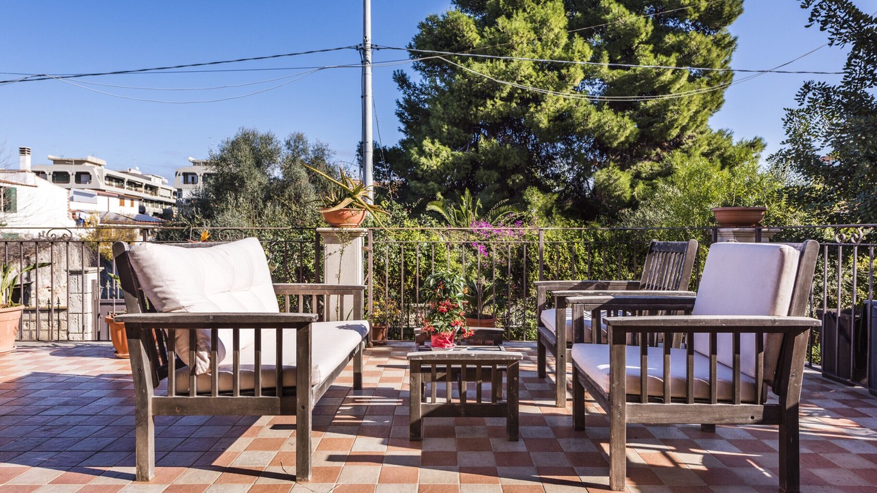Photo of Patio Balcony in Tiche