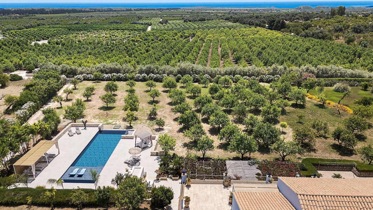 Photo of Outdoor in Noto