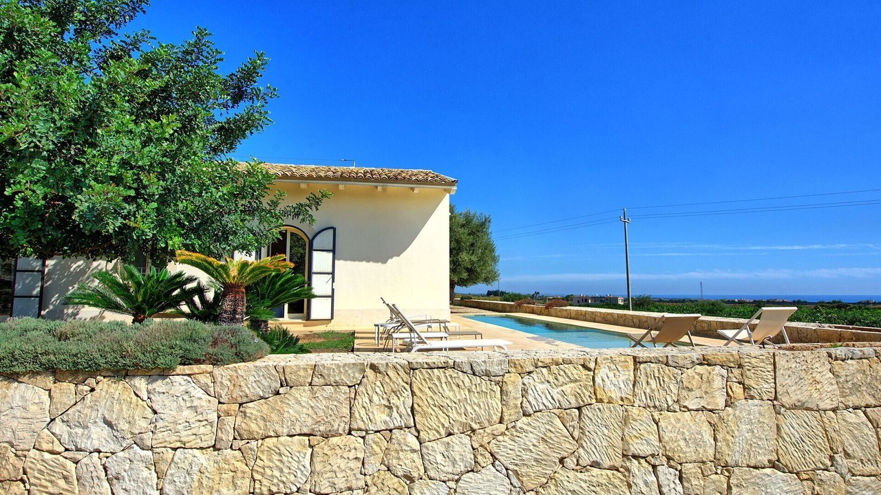 Photo of Outdoor in Avola