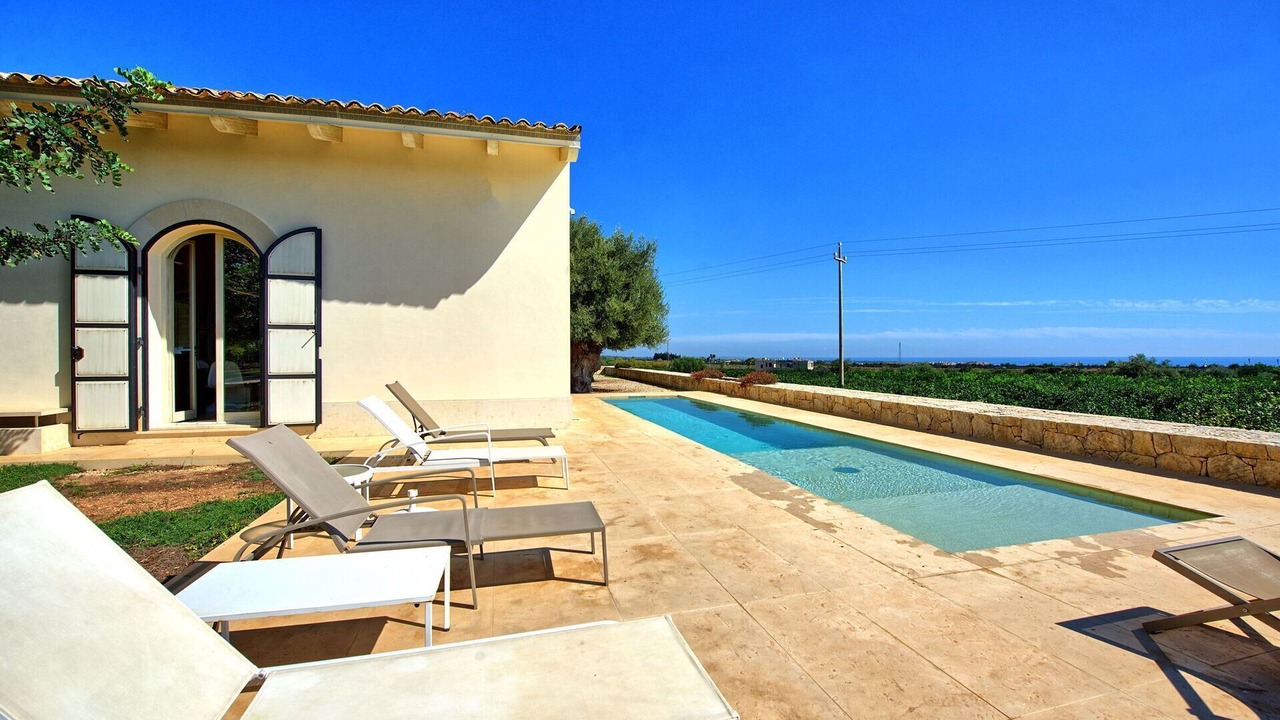 Photo of Outdoor in Avola