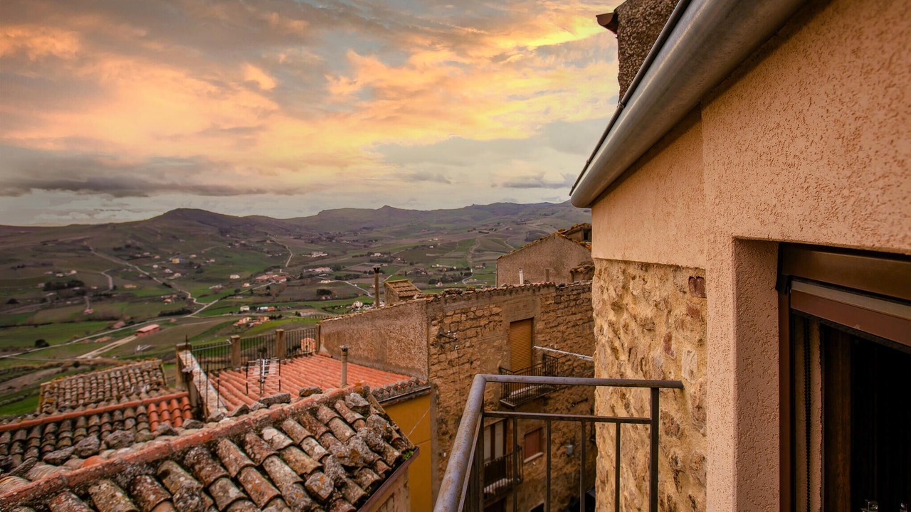 Photo of Bedroom in Gangi