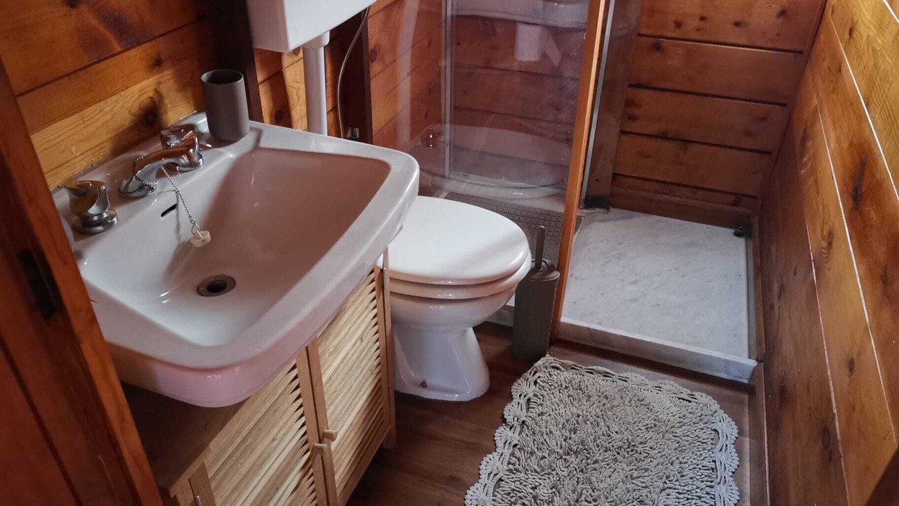 Photo of Bathroom in Milo