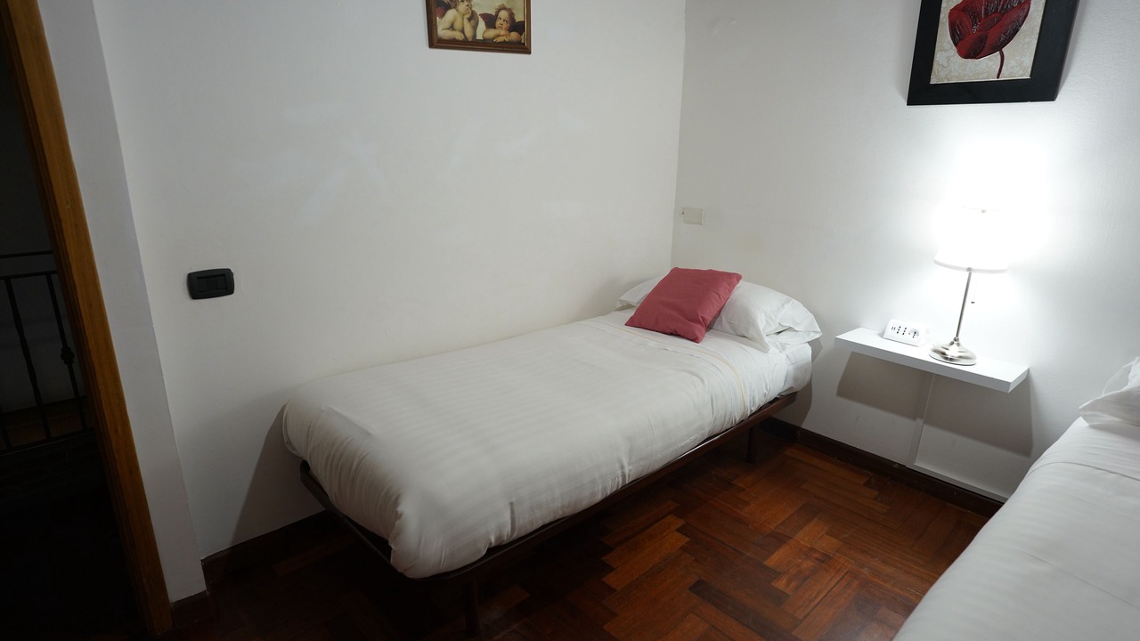 Photo of Bedroom in Archi
