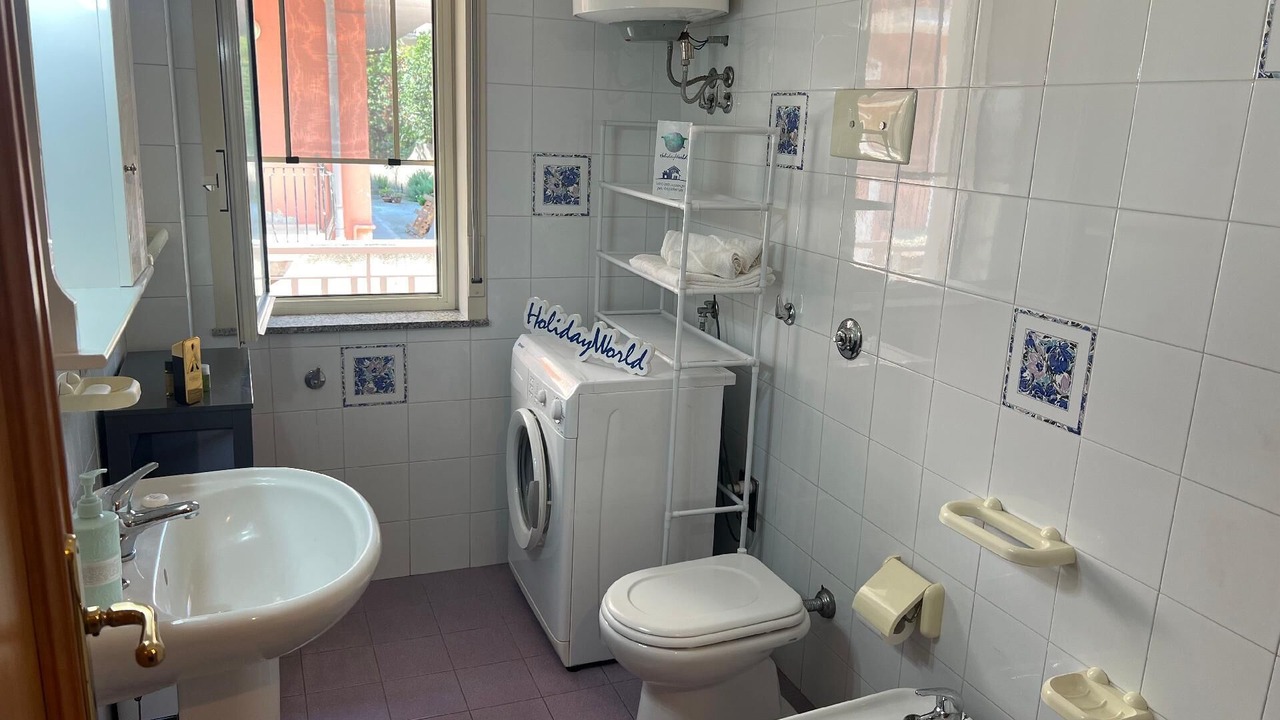 Photo of Bathroom in Oliveri