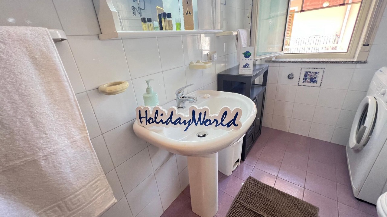 Photo of Bathroom in Oliveri