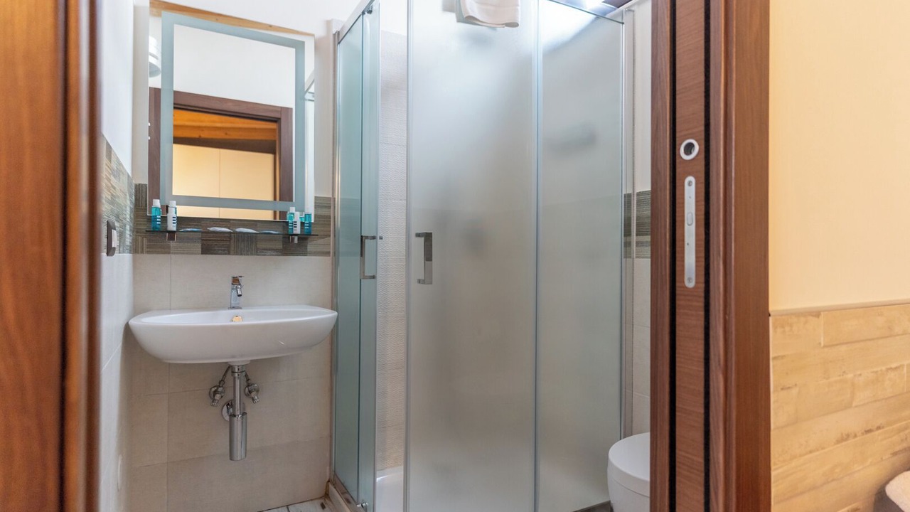 Photo of Bathroom in Calatabiano