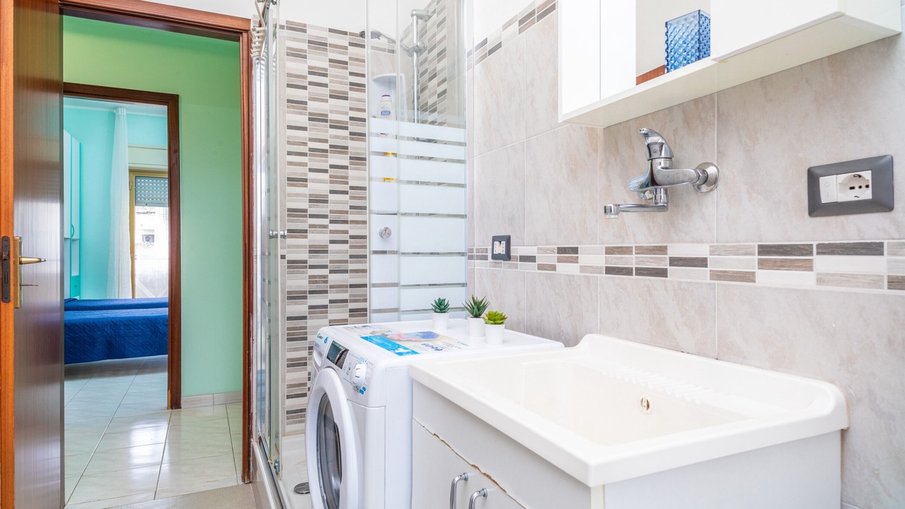 Photo of Bathroom in San Giorgio-Librino-San Giuseppe la Rena-Zia Lisa-Villaggio Sant'Agata