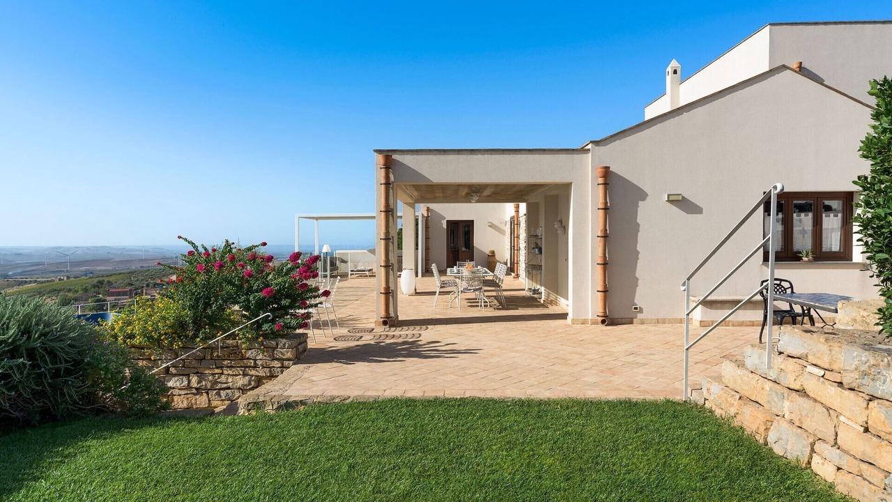 Photo of Patio Balcony in Buseto Palizzolo