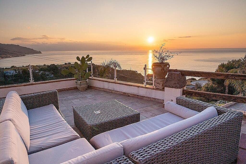 Photo of Patio Balcony in Taormina