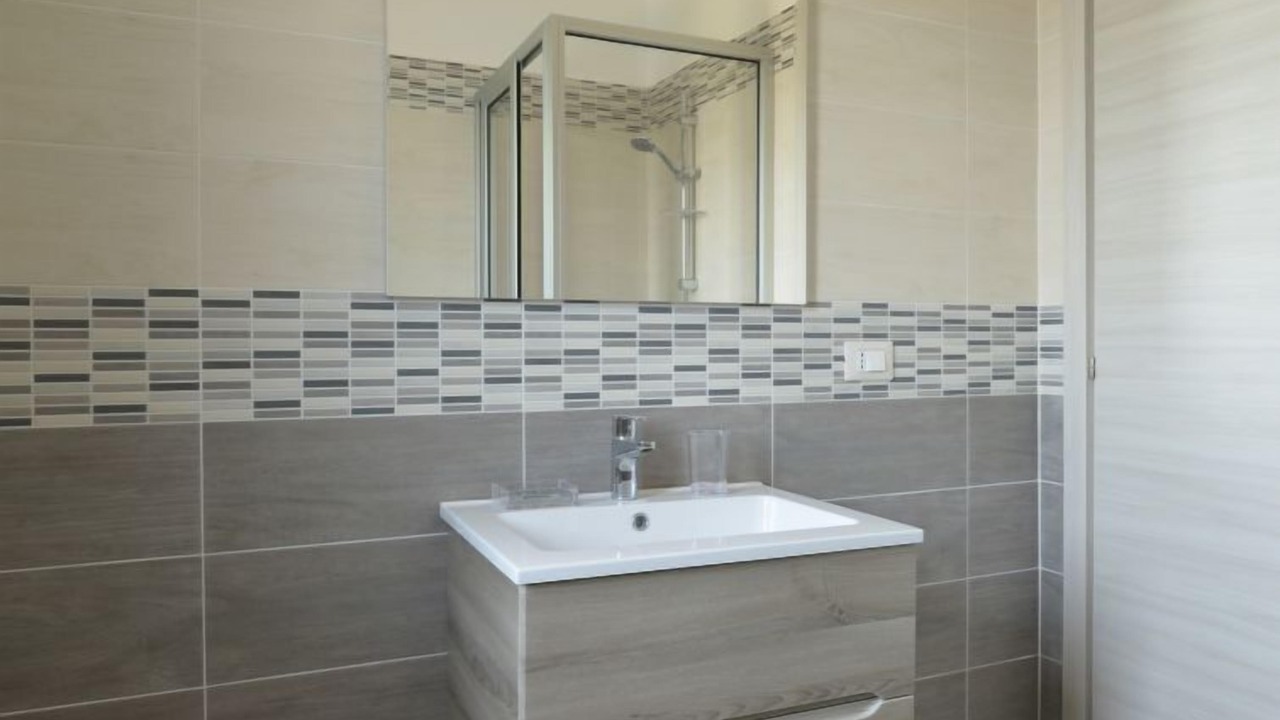Photo of Bathroom in Floridia