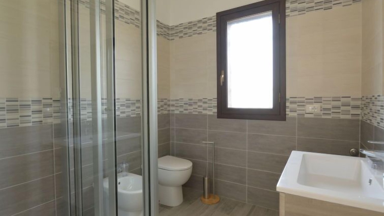 Photo of Bathroom in Floridia