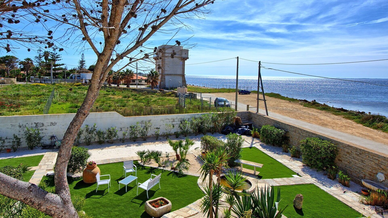 Photo of Outdoor in Lido Marausa