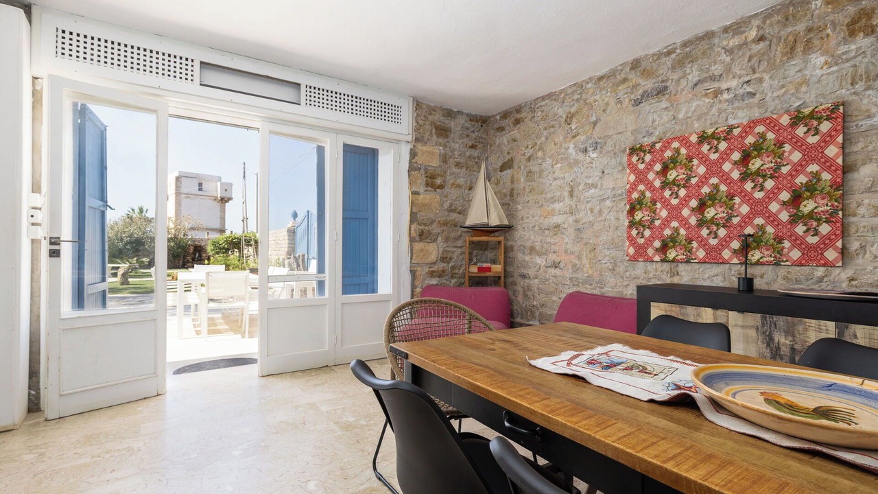 Photo of Bedroom in Lido Marausa