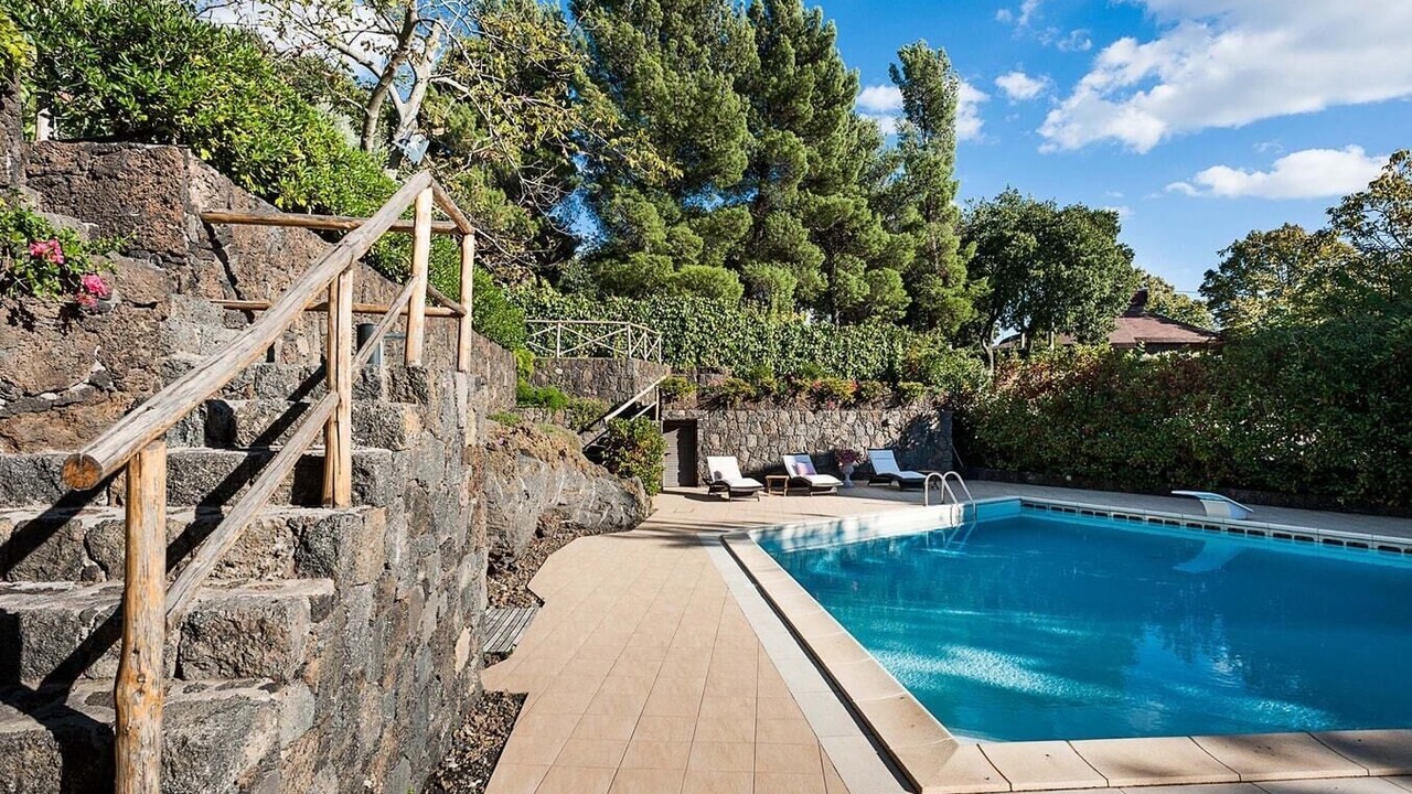 Photo of Outdoor in Ragalna