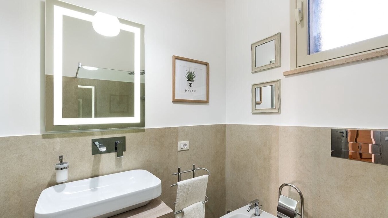 Photo of Bathroom in Reitani