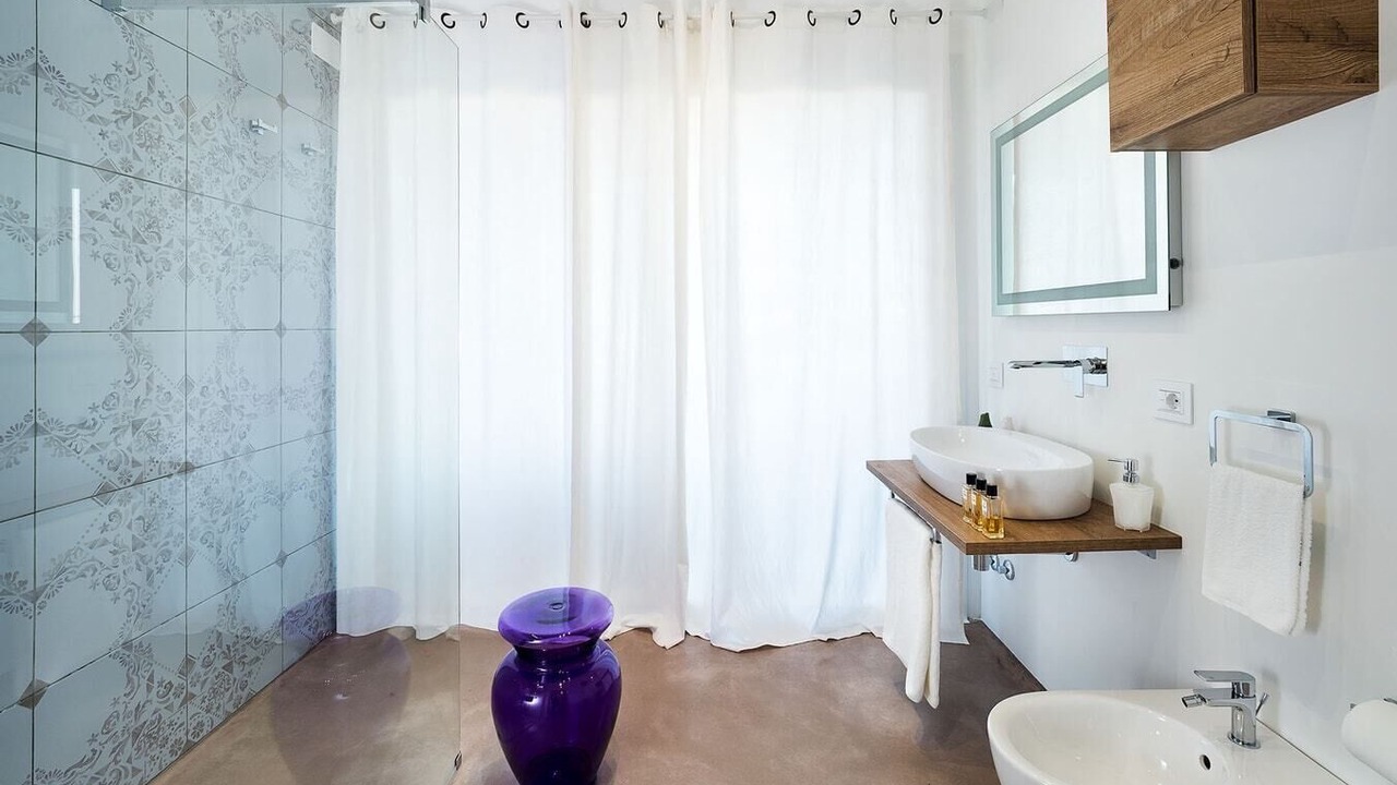 Photo of Bathroom in Reitani