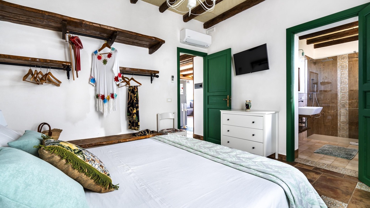 Photo of Bedroom in Marausa