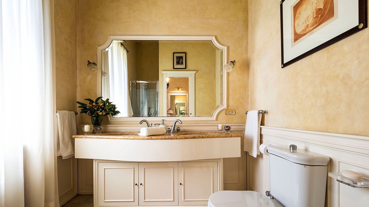 Photo of Bathroom in Carrozziere