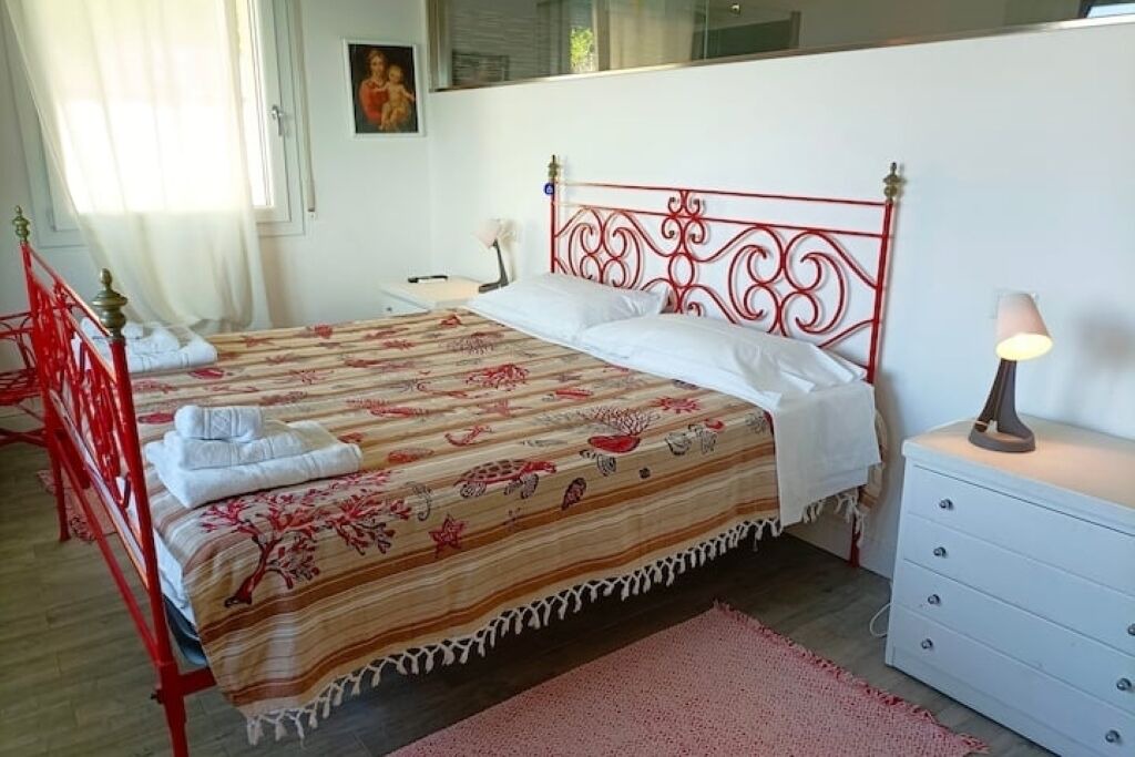 Photo of Bedroom in Costa Saracena-Castelluccio
