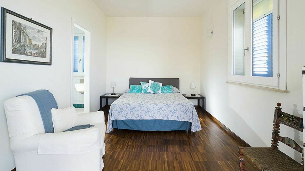 Photo of Bedroom in Augusta