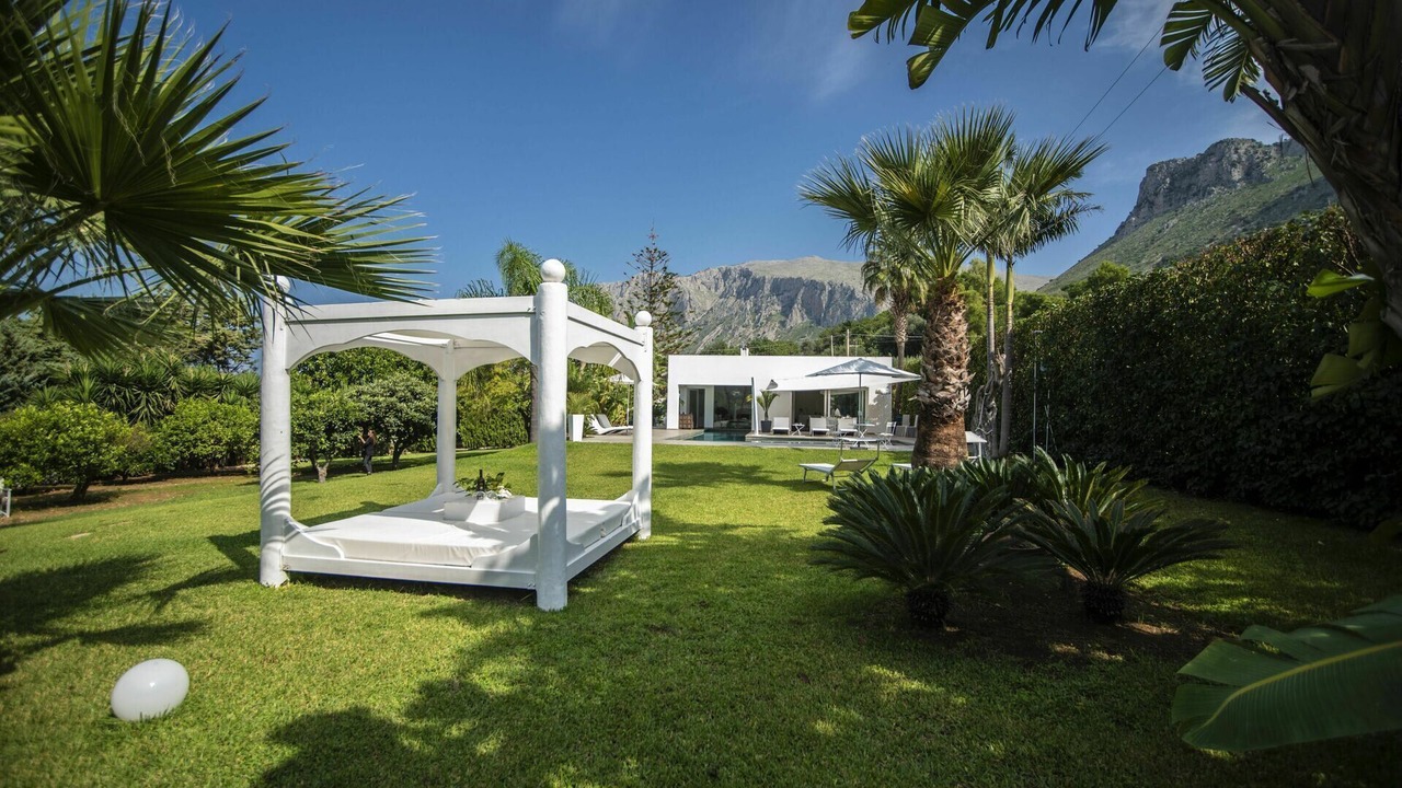 Photo of Outdoor in Terrasini