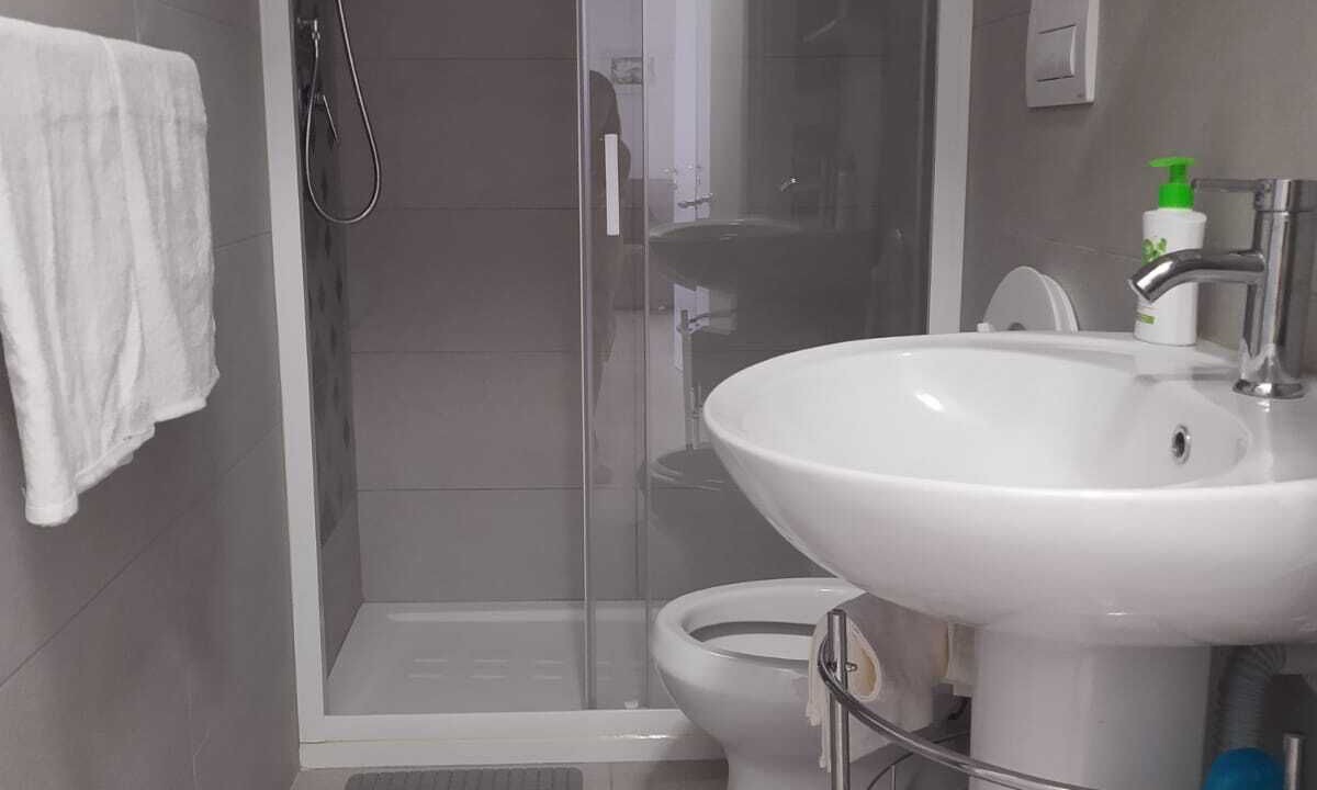 Photo of Bathroom in San Giorgio-Librino-San Giuseppe la Rena-Zia Lisa-Villaggio Sant'Agata