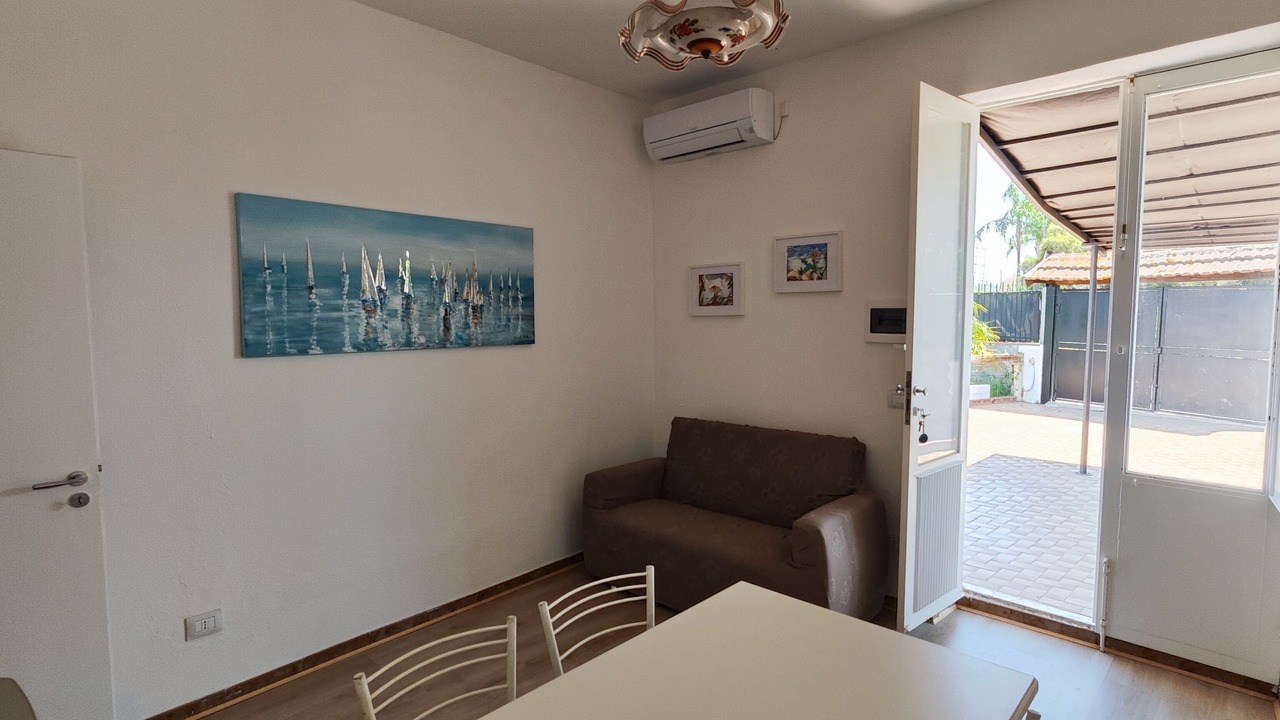 Photo of Livingroom in San Giorgio-Librino-San Giuseppe la Rena-Zia Lisa-Villaggio Sant'Agata