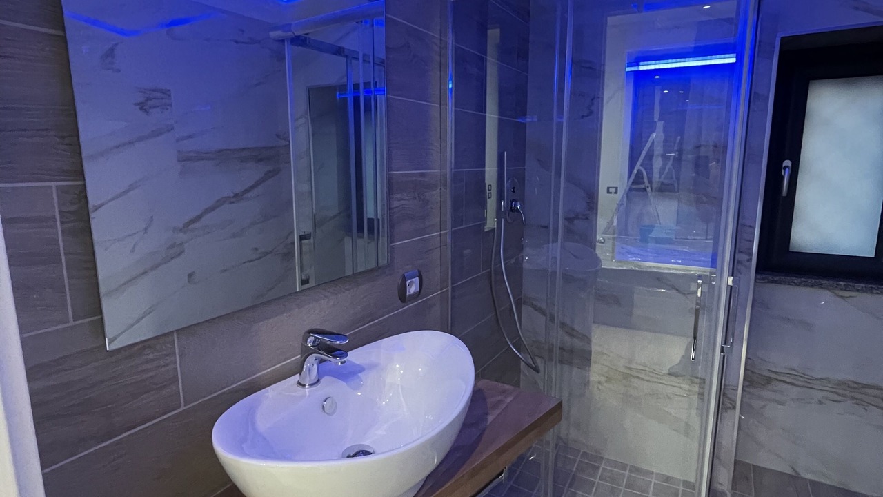 Photo of Bathroom in Secondigliano