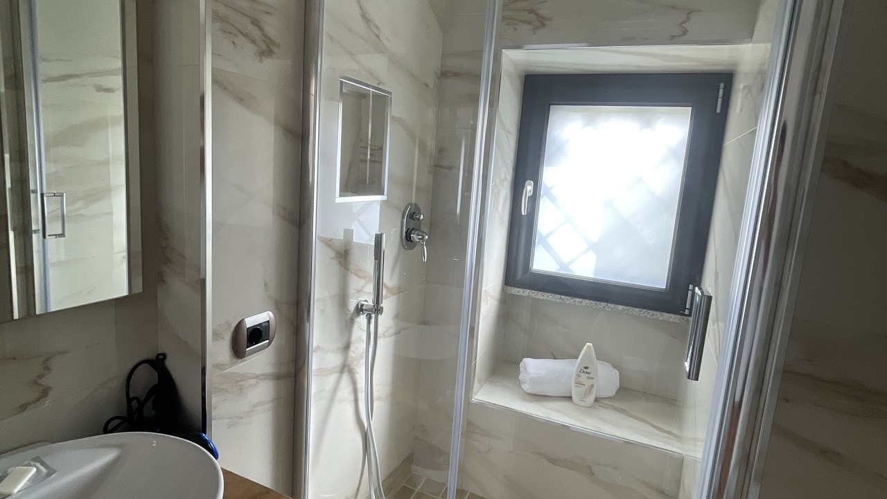Photo of Bathroom in Secondigliano