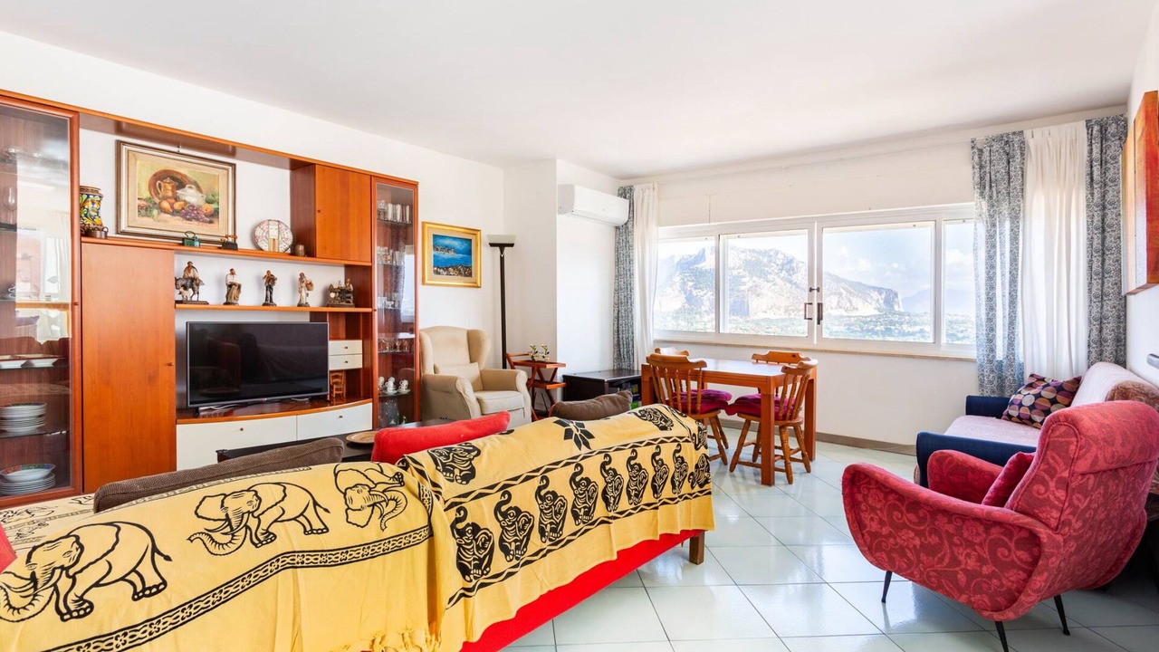 Photo of Livingroom in Mondello