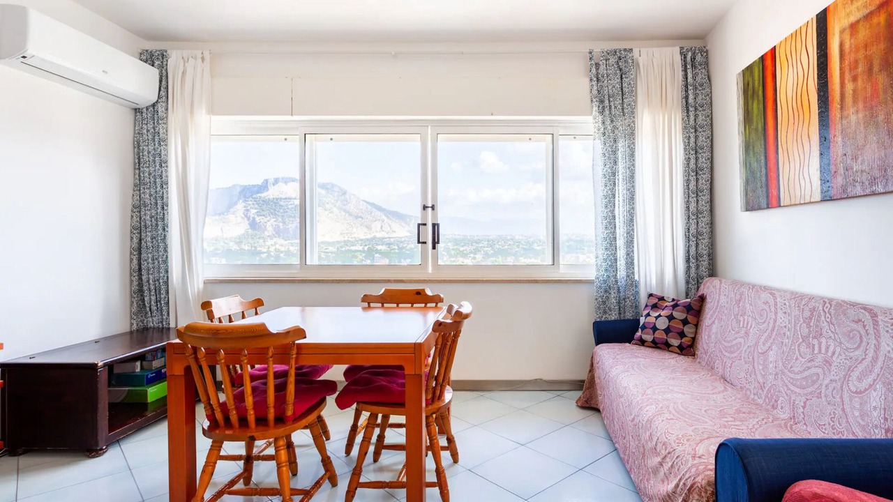 Photo of Livingroom in Mondello
