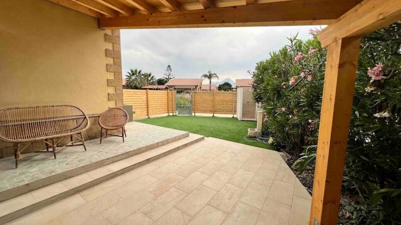 Photo of Patio Balcony in Campofelice di Roccella