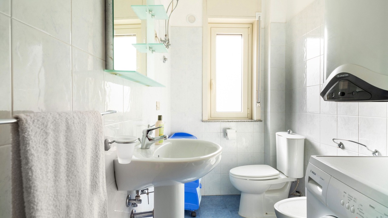 Photo of Bathroom in Mitogio