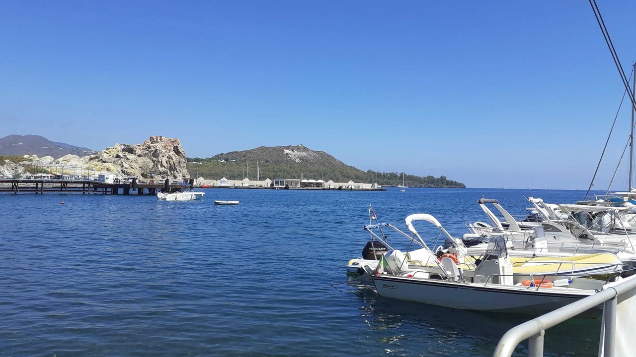 Photo of Others in Vulcano Porto