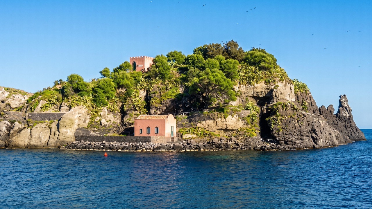 Photo of Others in Aci Trezza