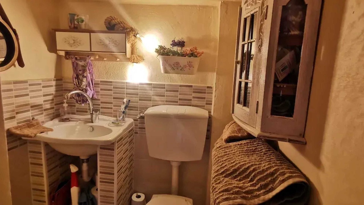 Photo of Bathroom in Acquaviva Platani
