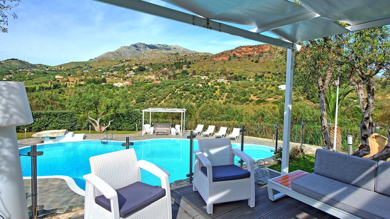 Photo of Patio Balcony in Scopello