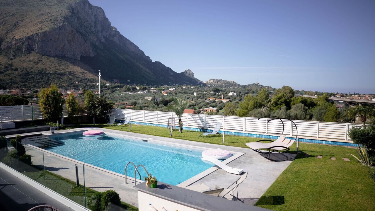 Photo of Outdoor in Carini