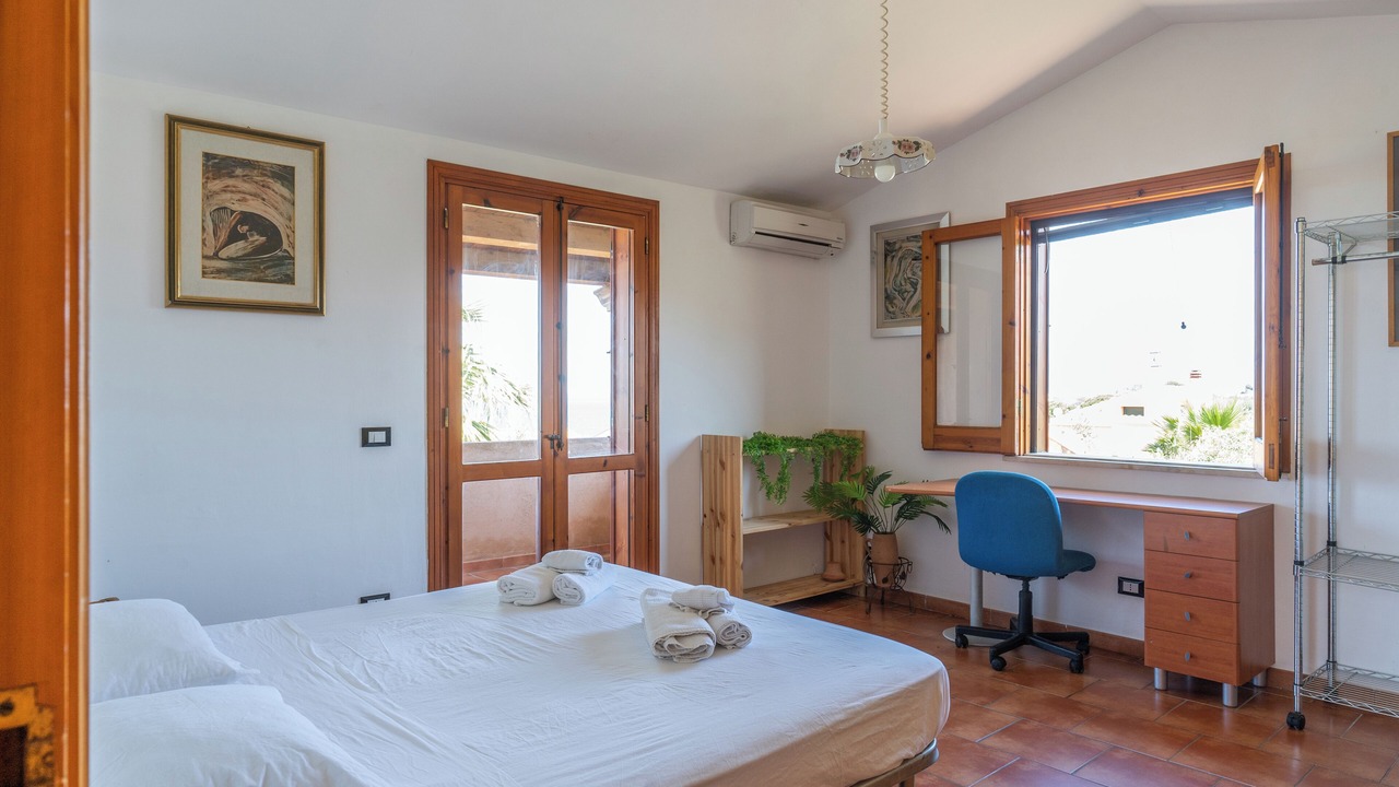 Photo of Bedroom in Capo