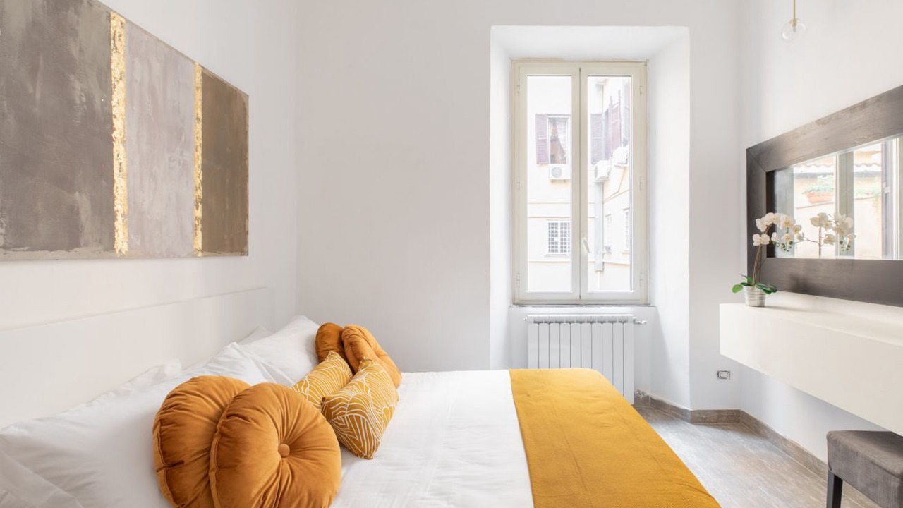 Photo of Bedroom in Rome City Centre