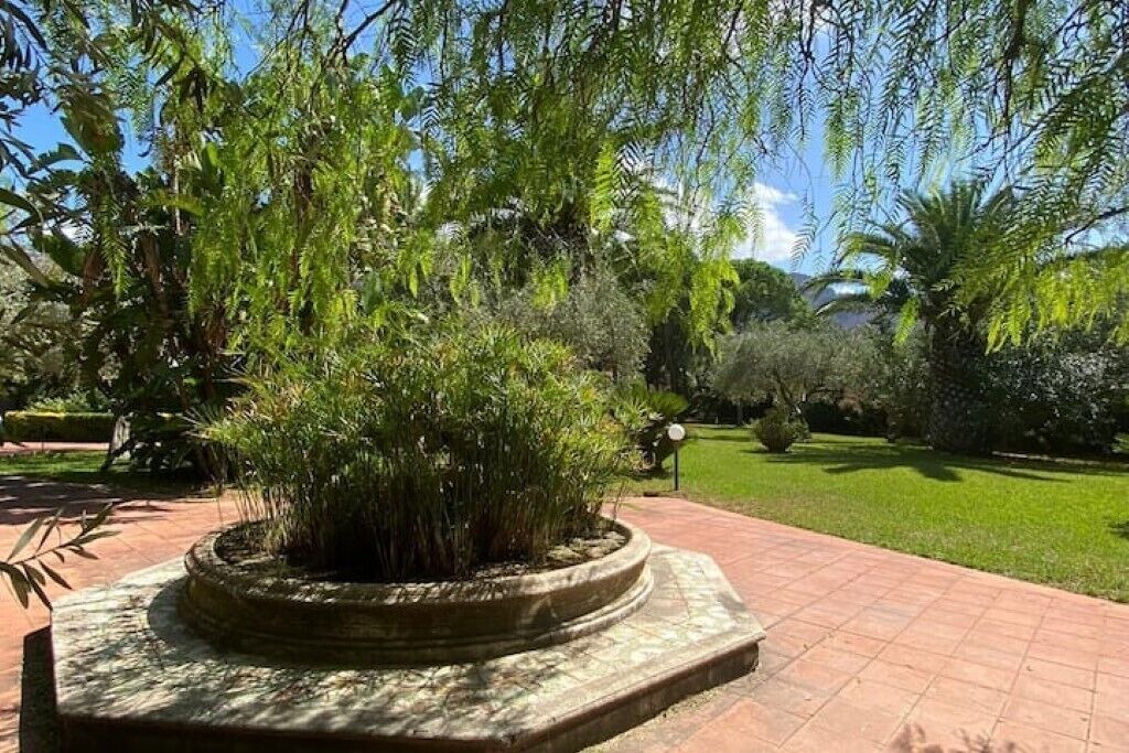 Photo of Outdoor in Carini