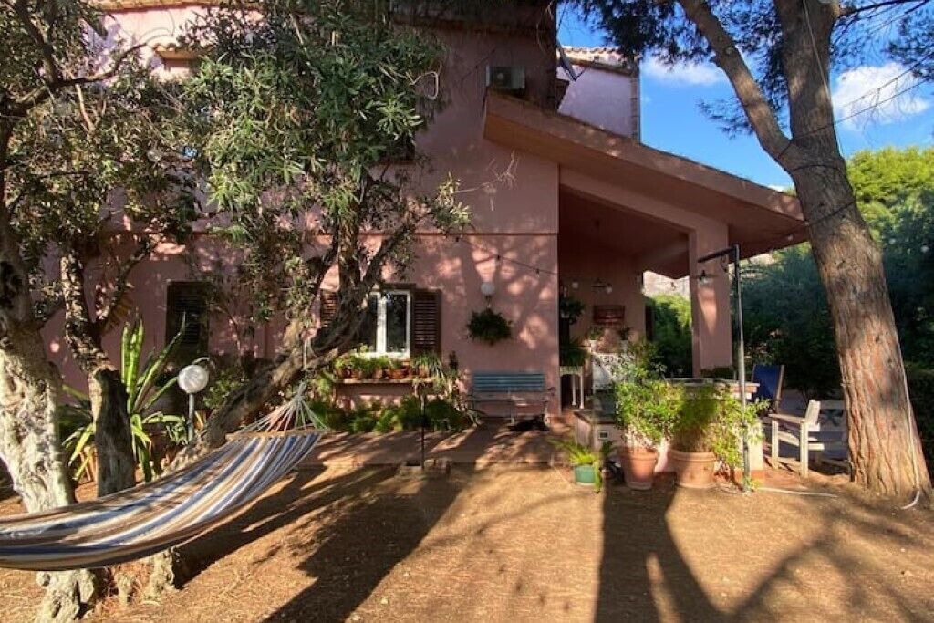 Photo of Outdoor in Carini